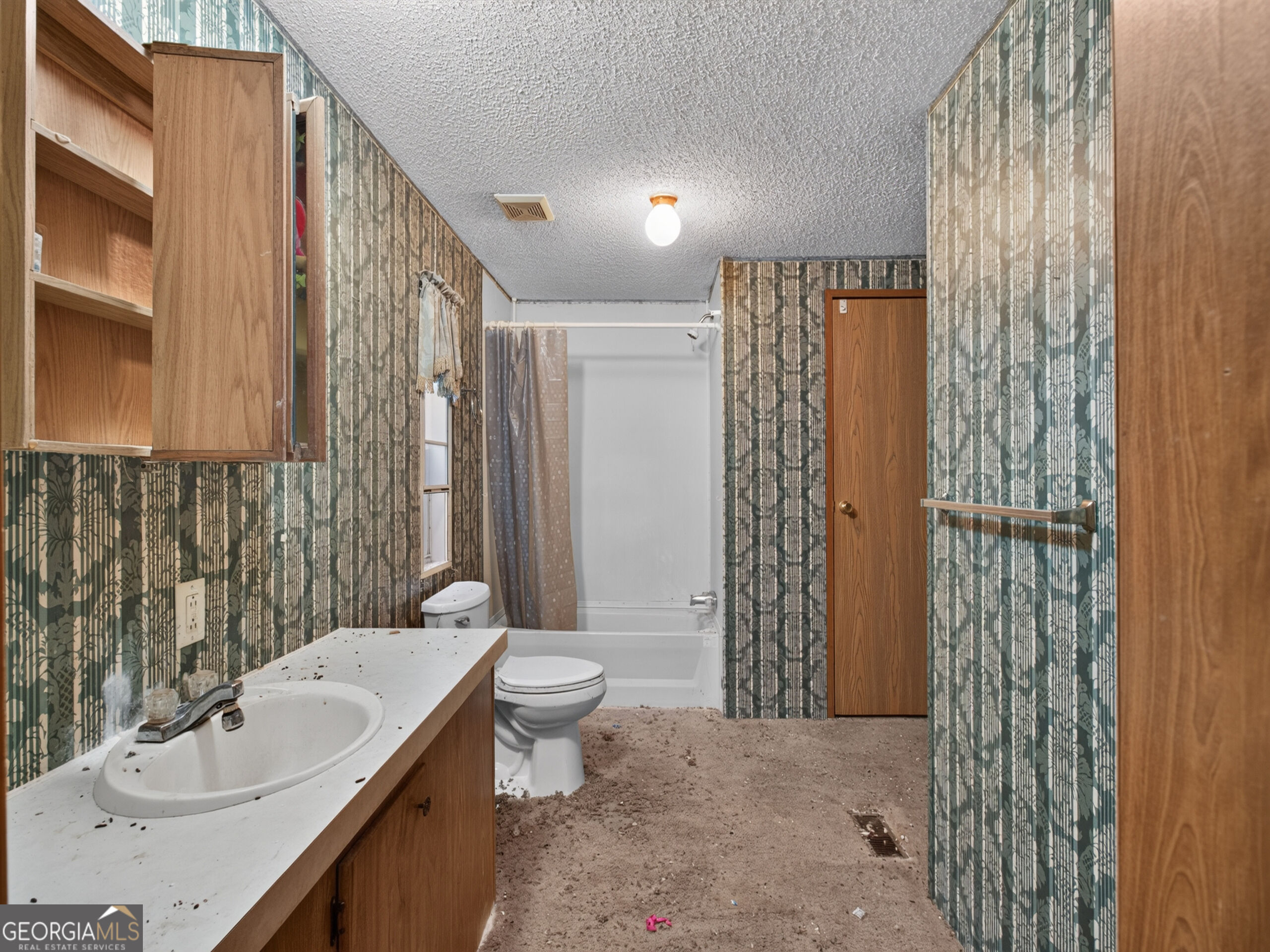 156 Mulberry Circle Property Photo 24