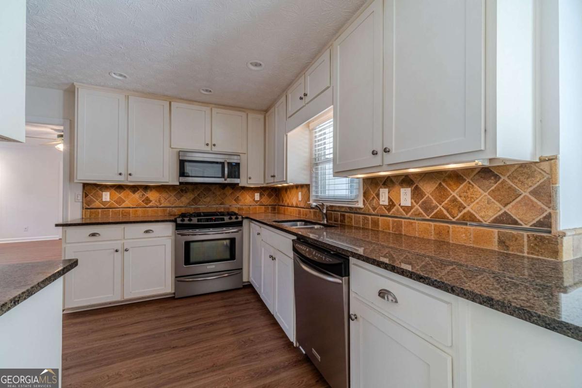 4858 Tarleton Drive Sw Property Photo 7