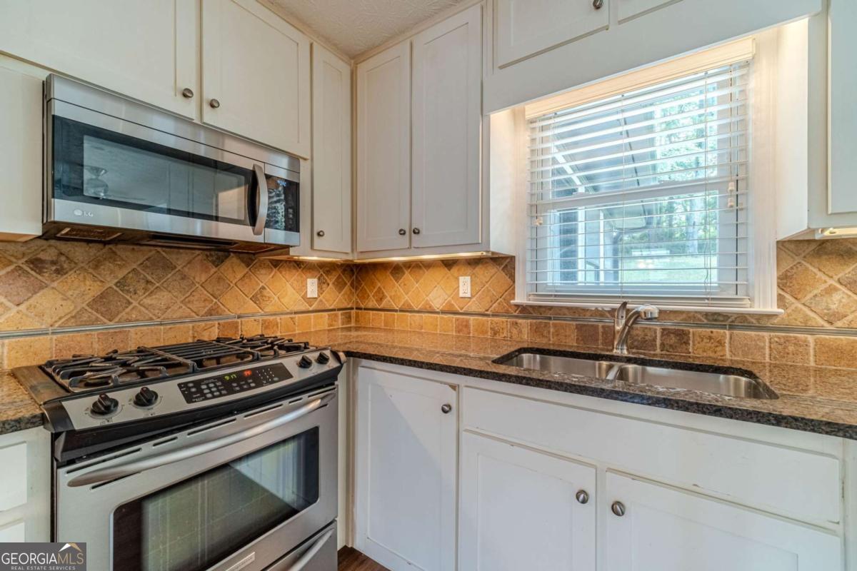 4858 Tarleton Drive Sw Property Photo 8