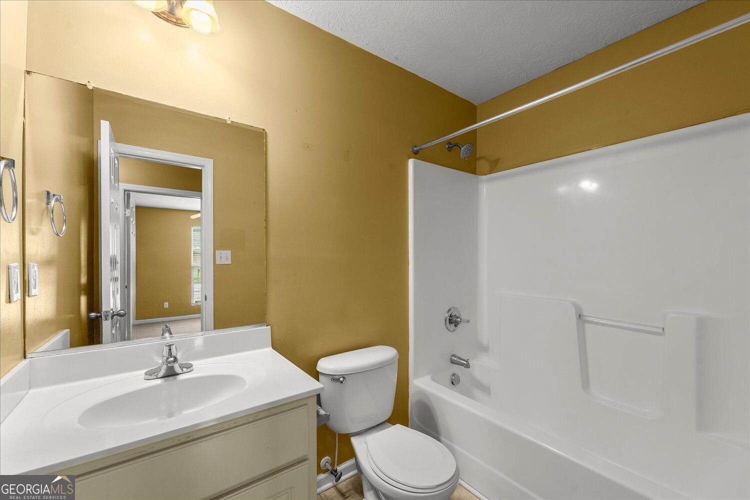 1748 Tamarind Way Property Photo 14