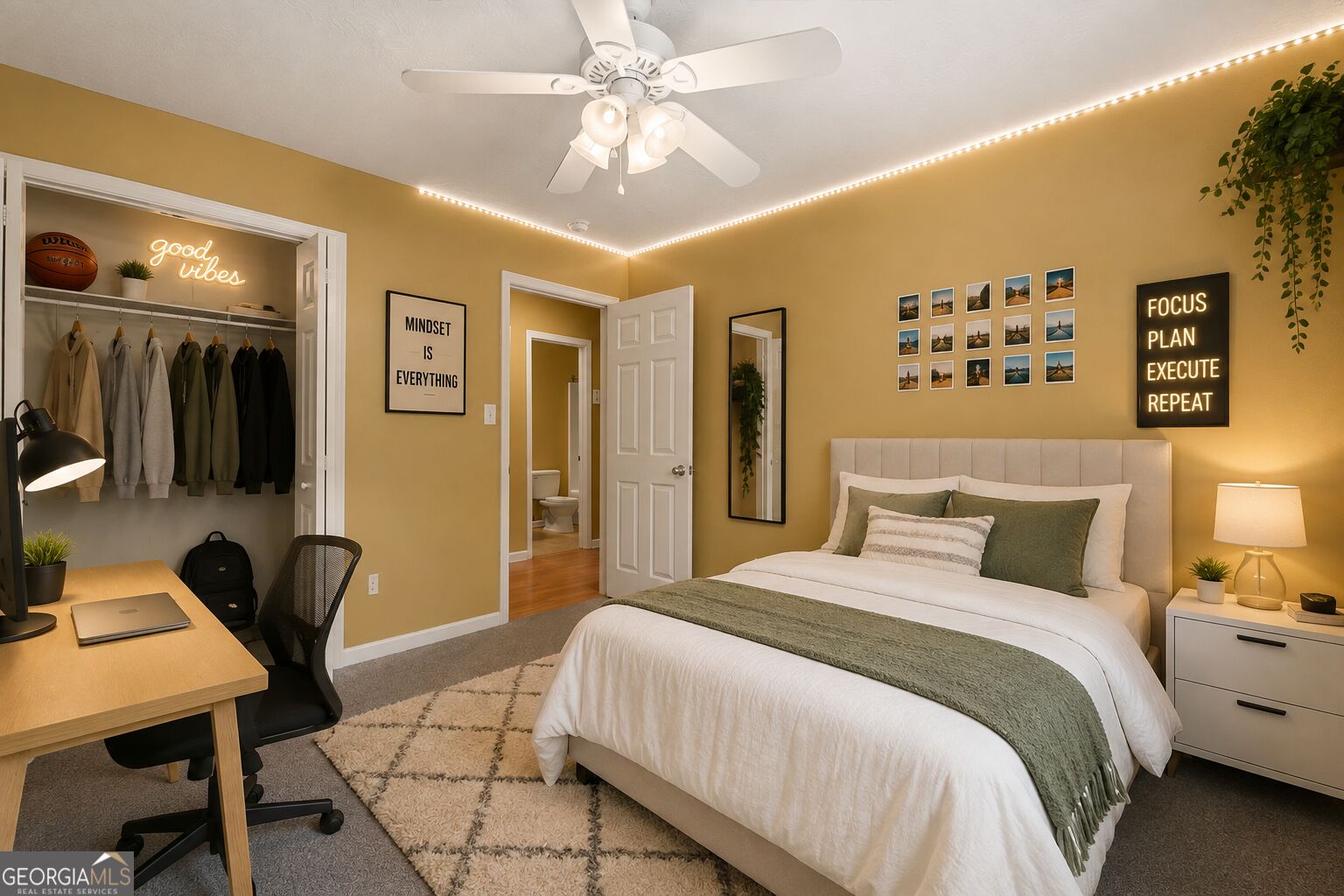 1748 Tamarind Way Property Photo 19