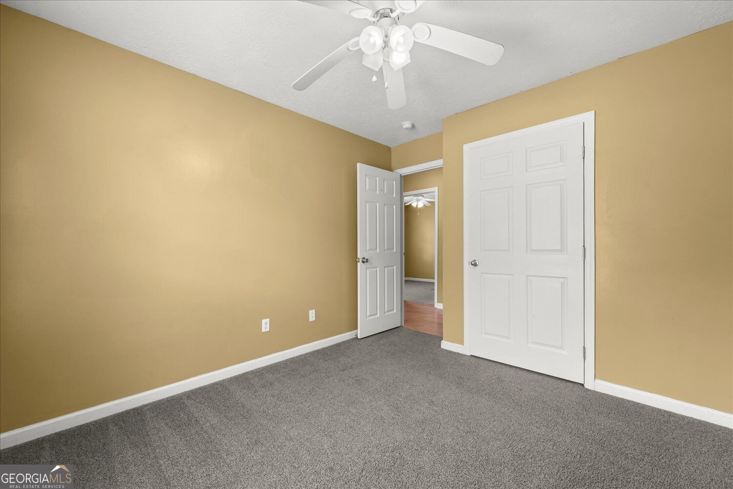1748 Tamarind Way Property Photo 23