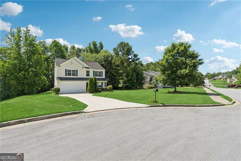 27 Waterbury Way Property Photo 2