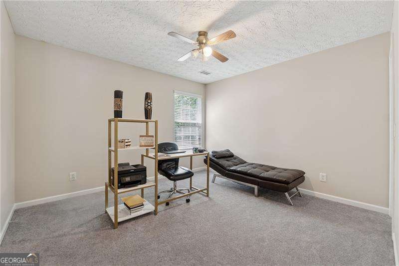 27 Waterbury Way Property Photo 17