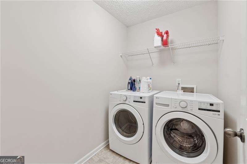 27 Waterbury Way Property Photo 23