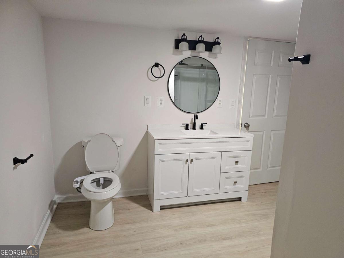 2530 Wellsley Lane Property Photo 44