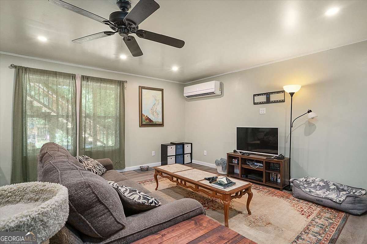 297 Woodbury Lane Property Photo 35