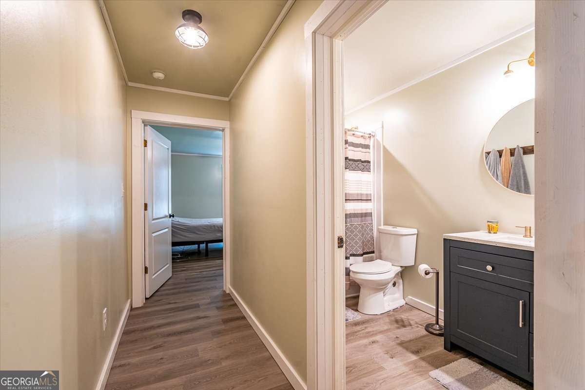 297 Woodbury Lane Property Photo 40