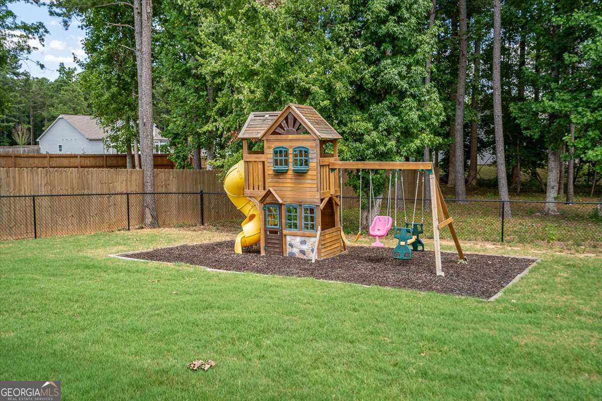 297 Woodbury Lane Property Photo 47