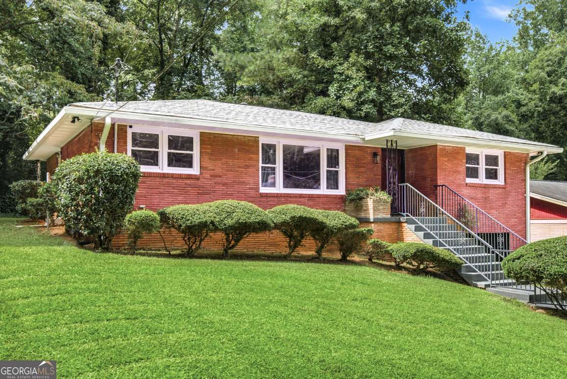3028 Baker Ridge Drive Nw Property Photo 2