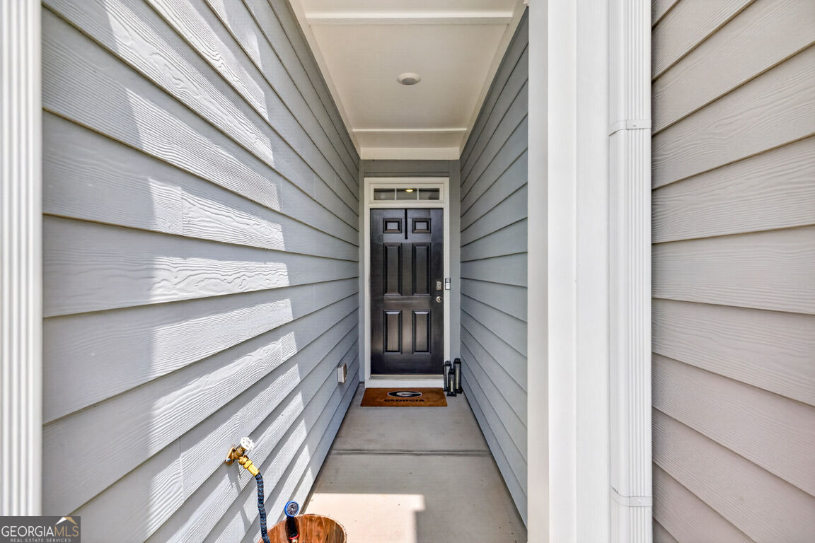 4136 Kestrel Court Property Photo 4