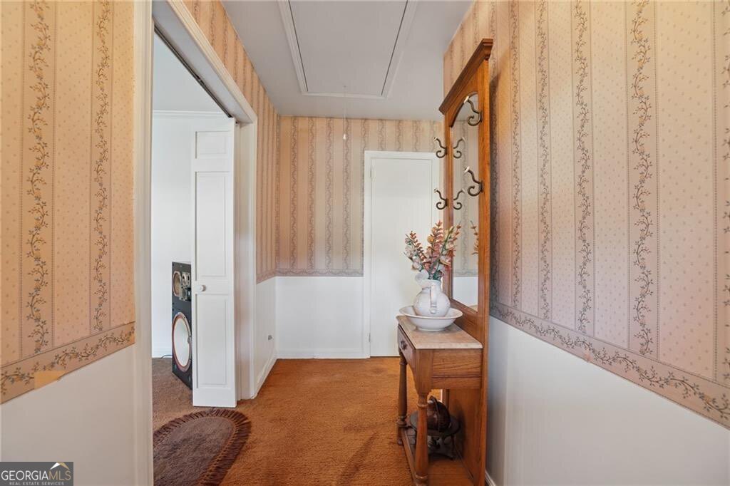 294 Elden Drive Property Photo 3