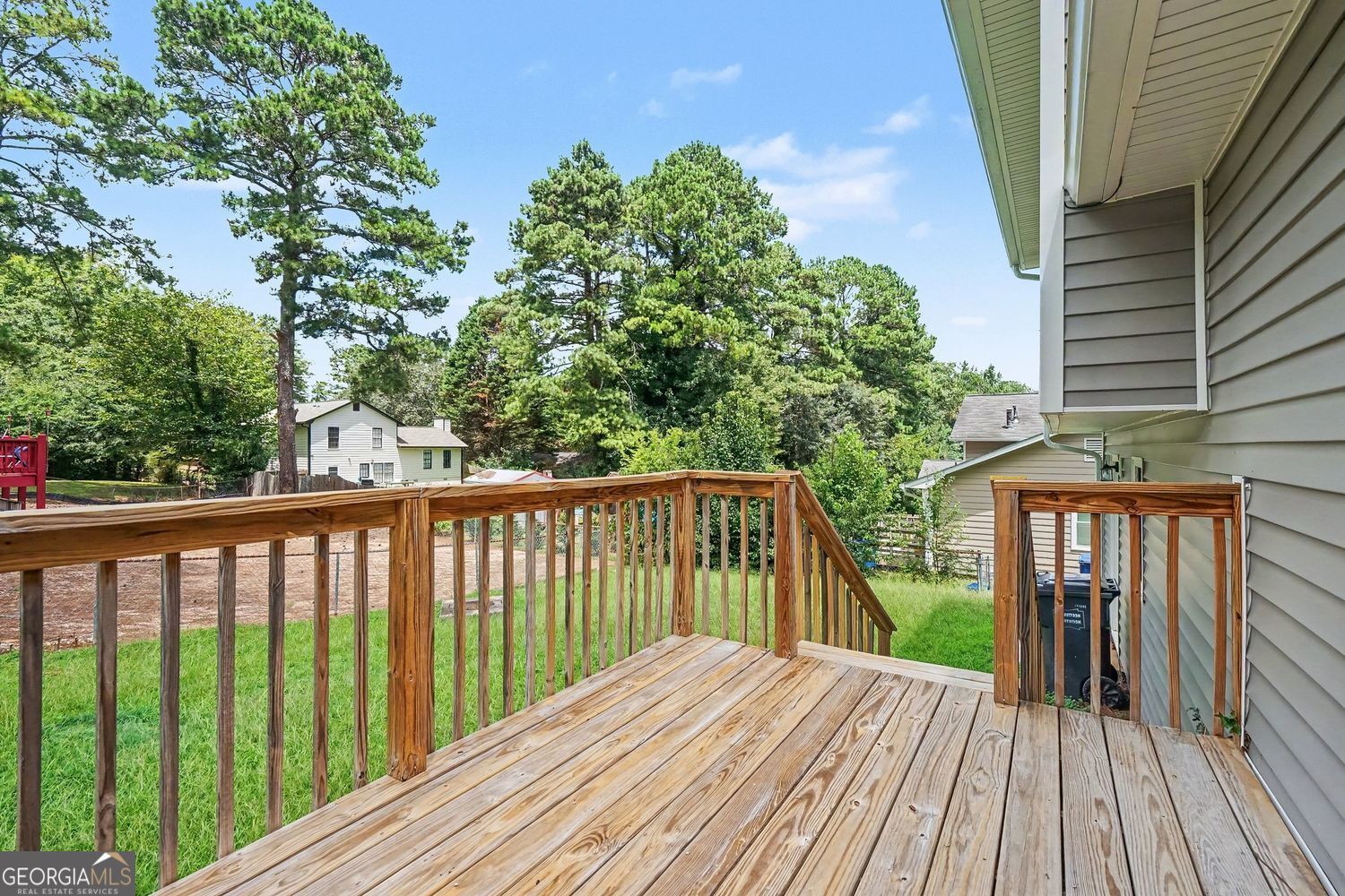220 Summer Pond Trail Property Photo 17