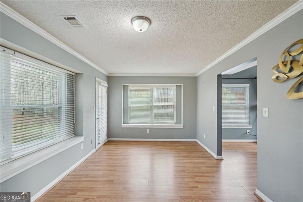 2100 Green Tree Court Property Photo 11
