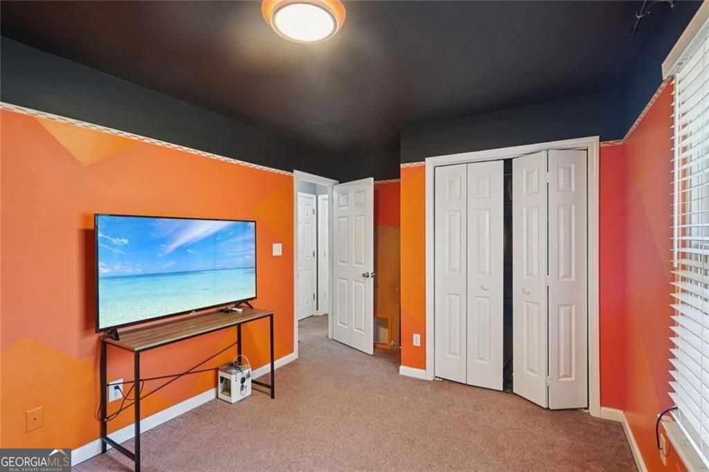2100 Green Tree Court Property Photo 18