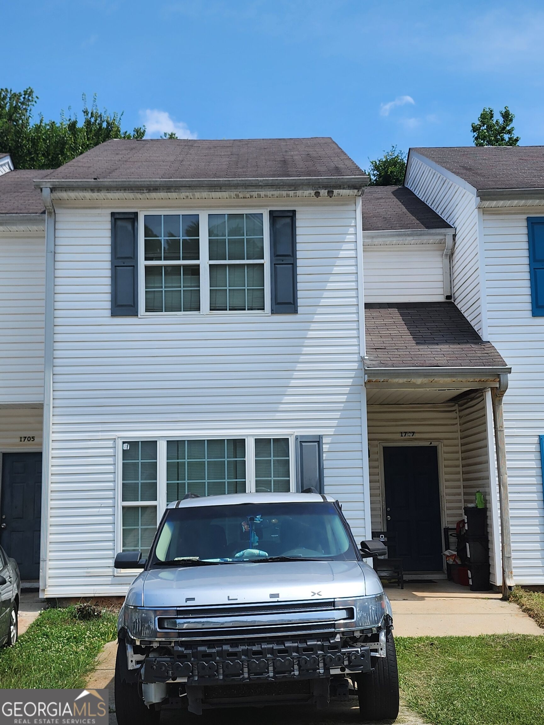 1707 Carrington Drive Property Photo 1