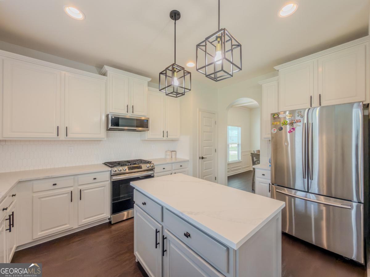 45 Streamside Drive Property Photo 16