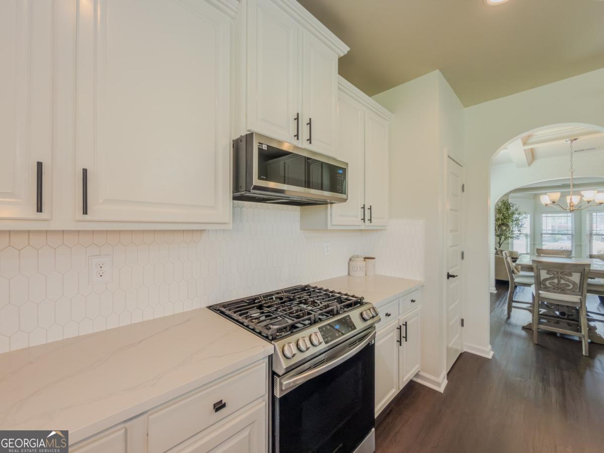 45 Streamside Drive Property Photo 18
