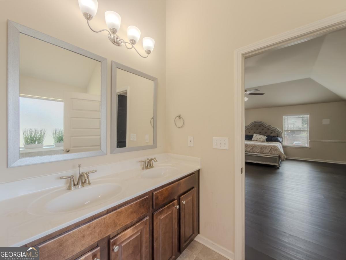 45 Streamside Drive Property Photo 22