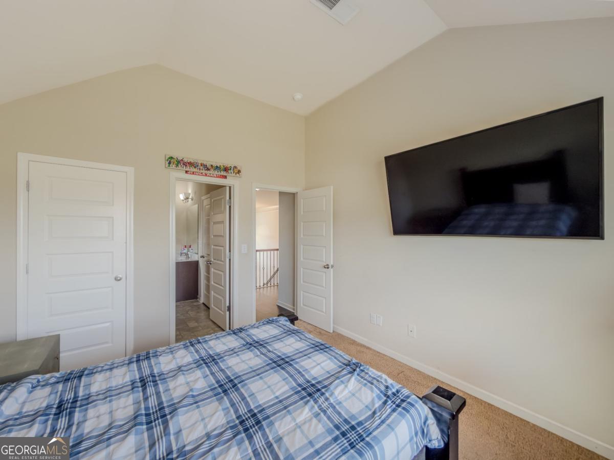 45 Streamside Drive Property Photo 30