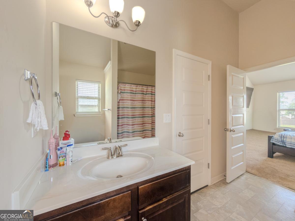 45 Streamside Drive Property Photo 33