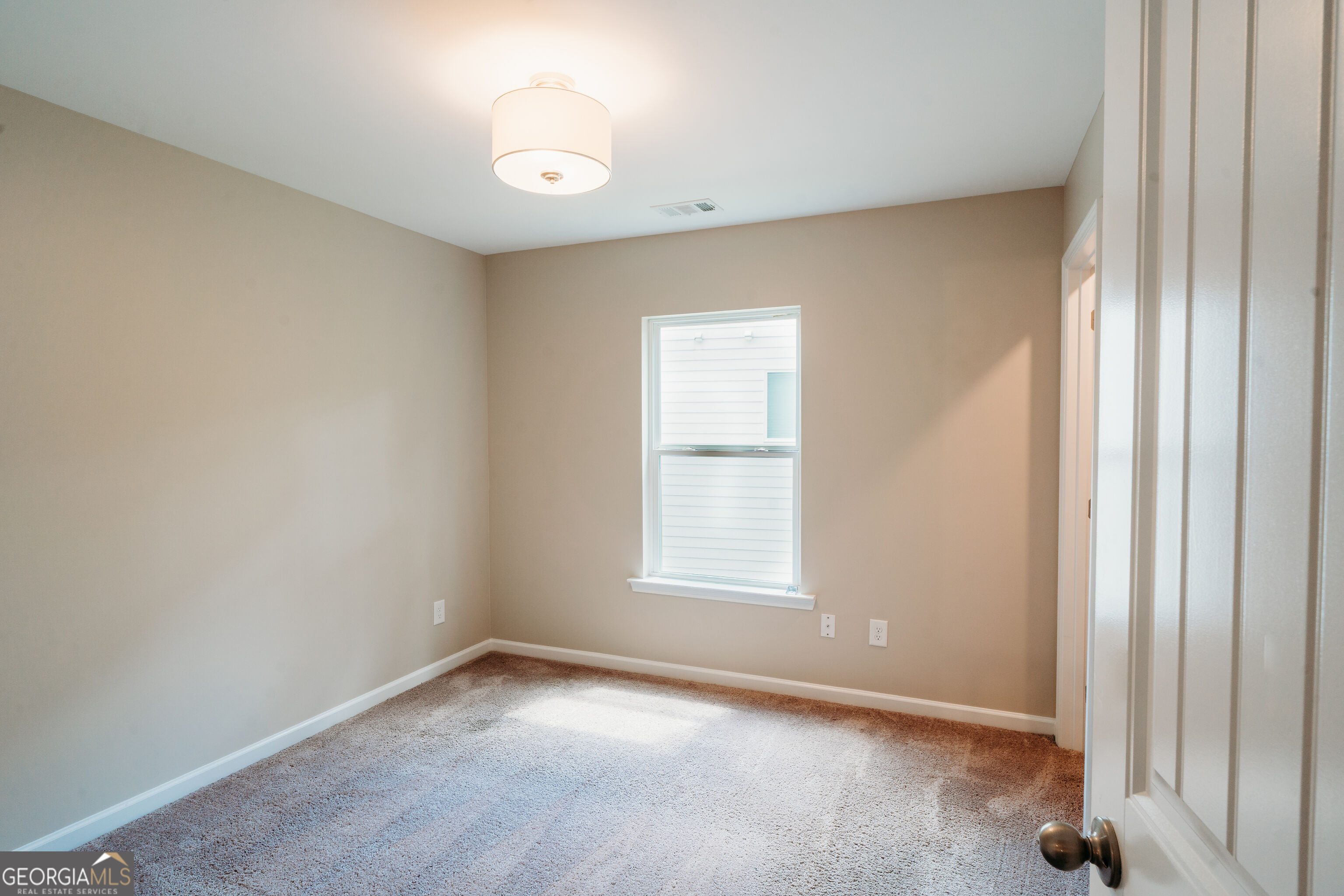 853 Brown Thrasher Way Property Photo 17