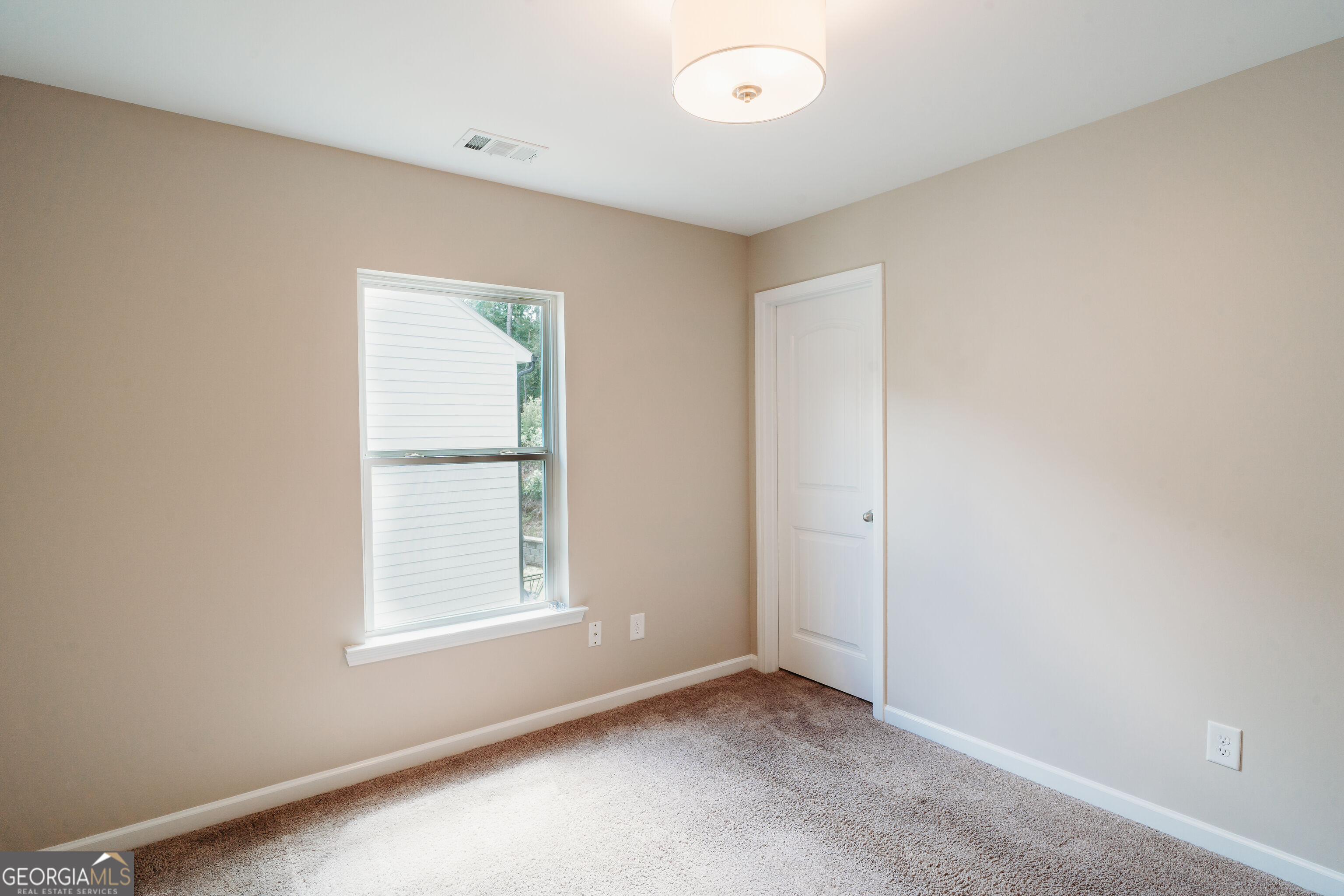 853 Brown Thrasher Way Property Photo 18
