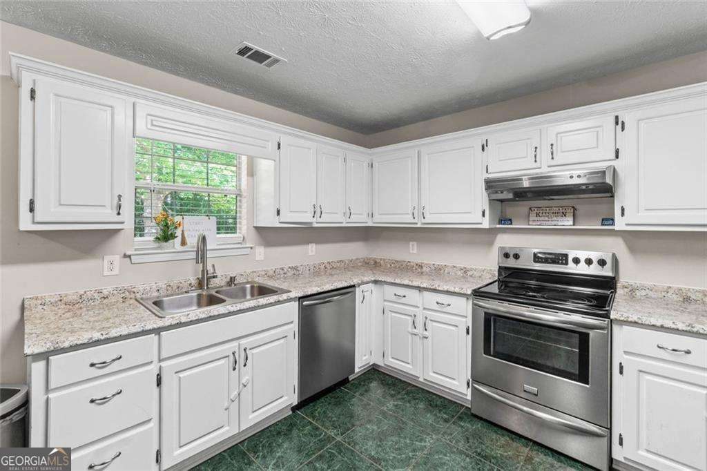 245 Cypress Drive Property Photo 14
