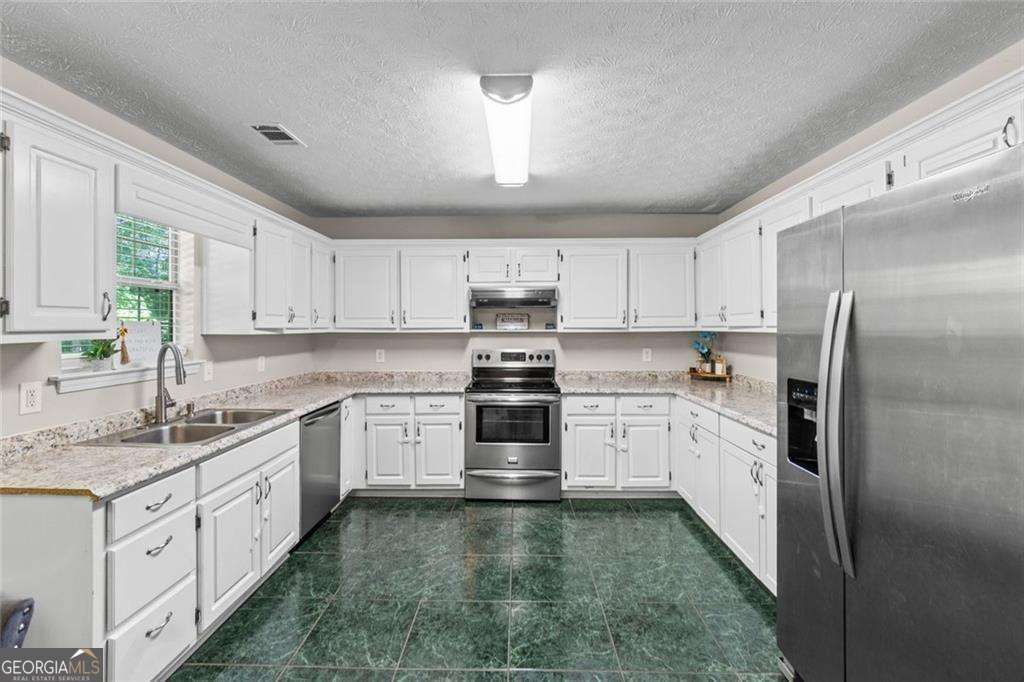 245 Cypress Drive Property Photo 15