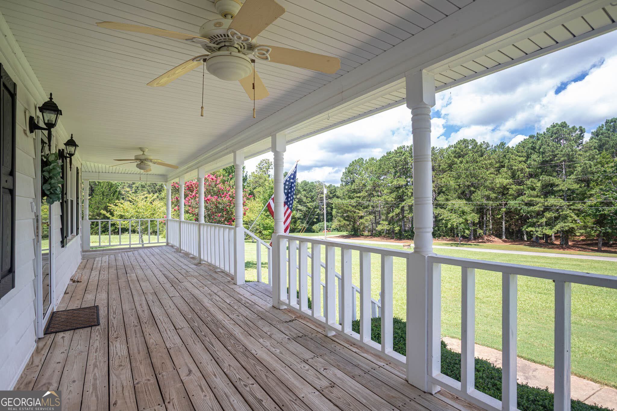 195 Skyview Drive Property Photo 4
