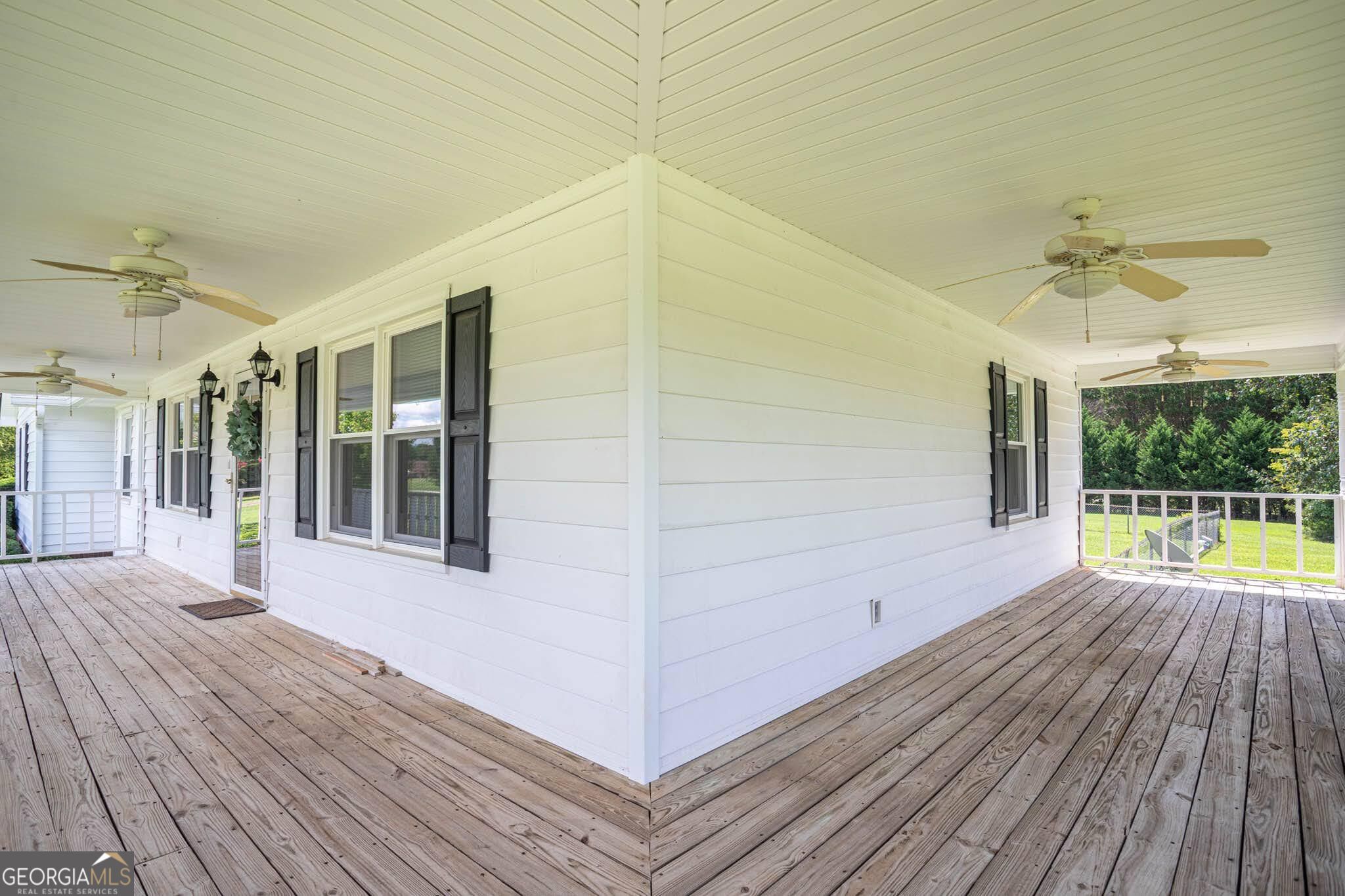 195 Skyview Drive Property Photo 7