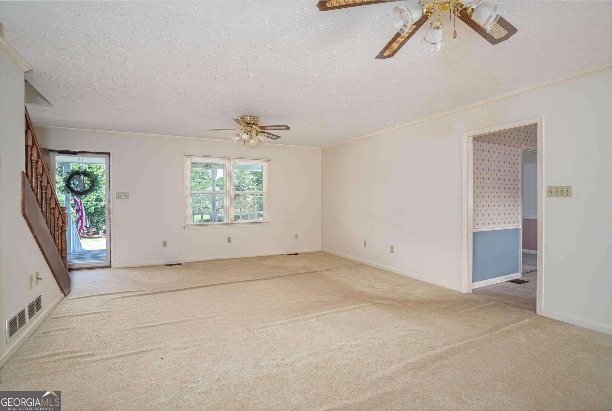 195 Skyview Drive Property Photo 12