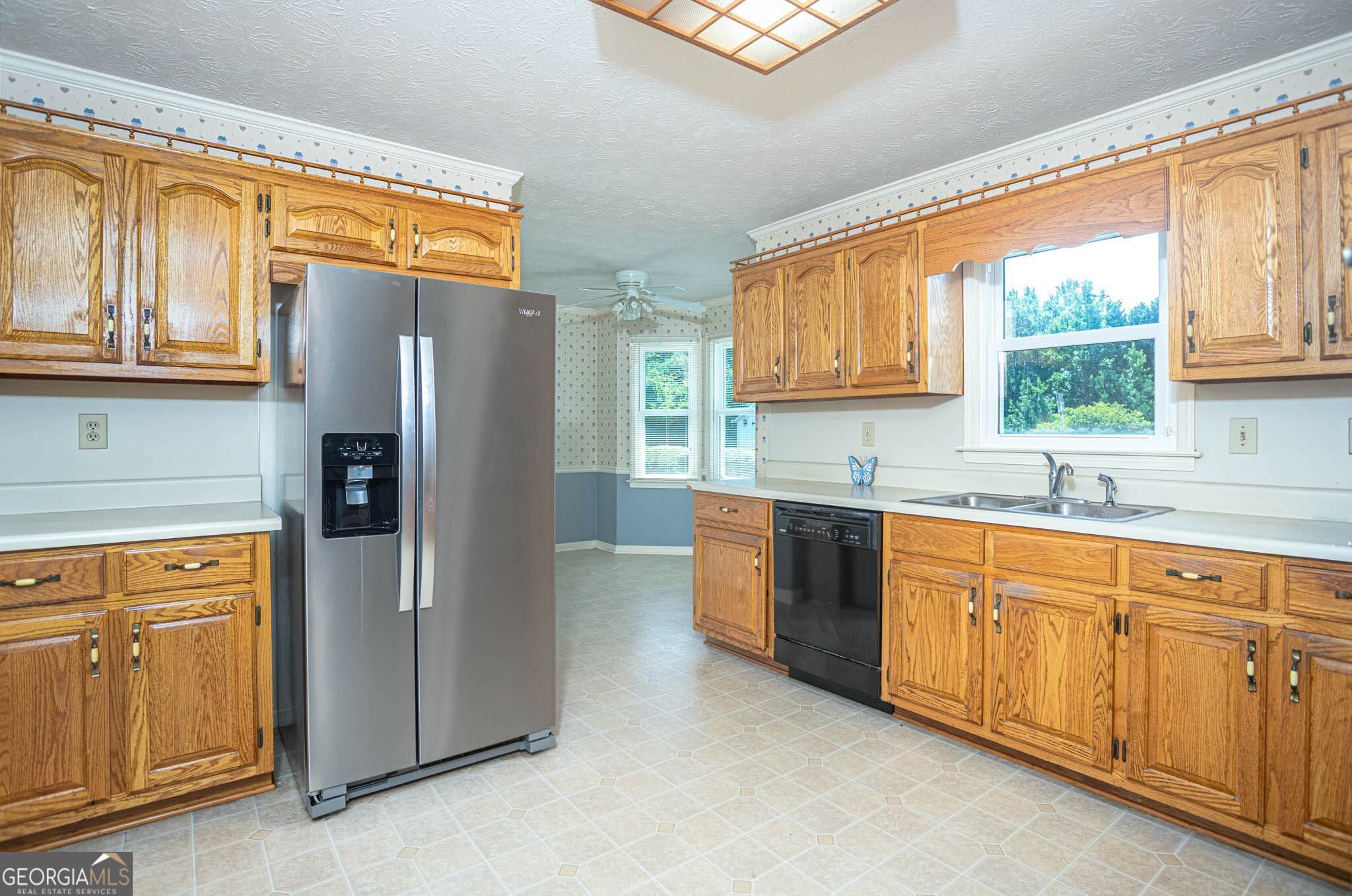 195 Skyview Drive Property Photo 17
