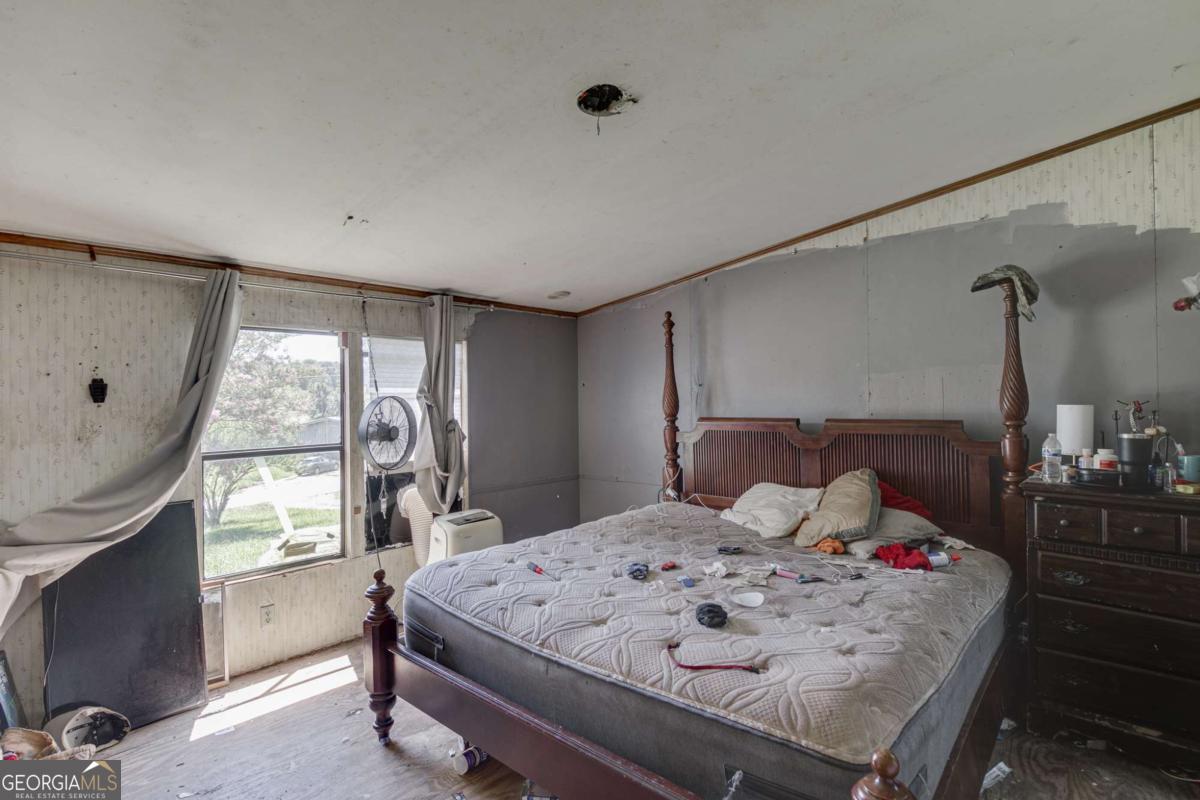 4005 C Rogers Road Property Photo 23