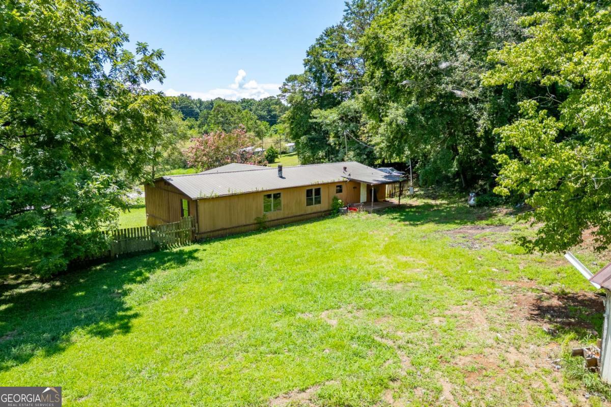 4005 C Rogers Road Property Photo 30