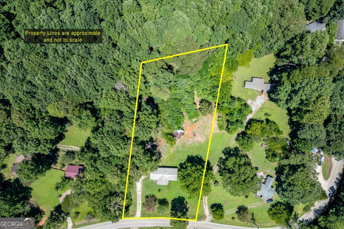 4005 C Rogers Road Property Photo 34