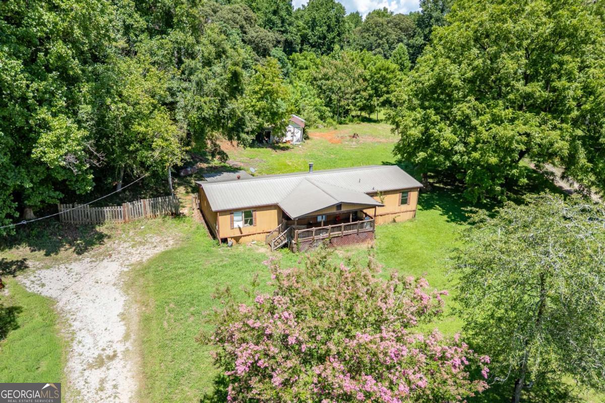 4005 C Rogers Road Property Photo 40