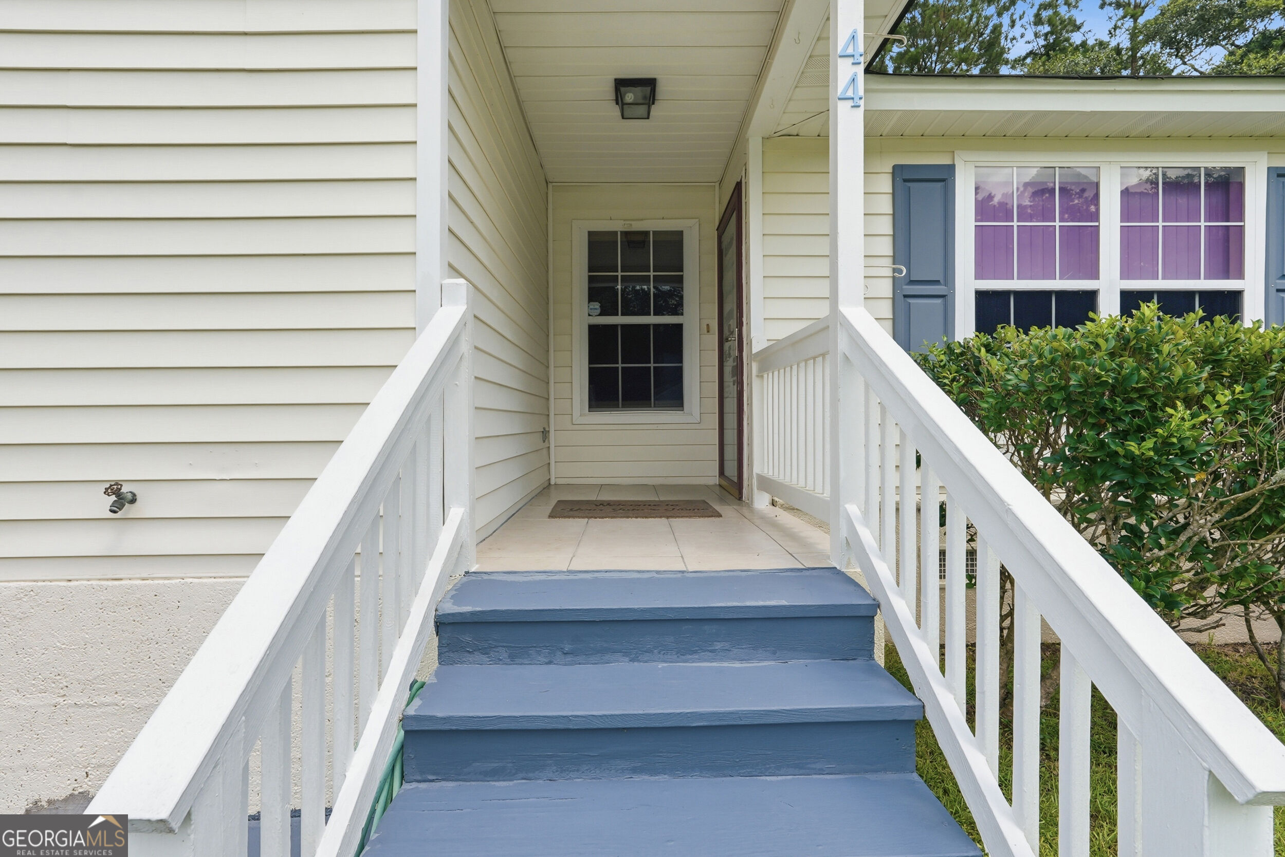 44 Leeward Drive Property Photo 3