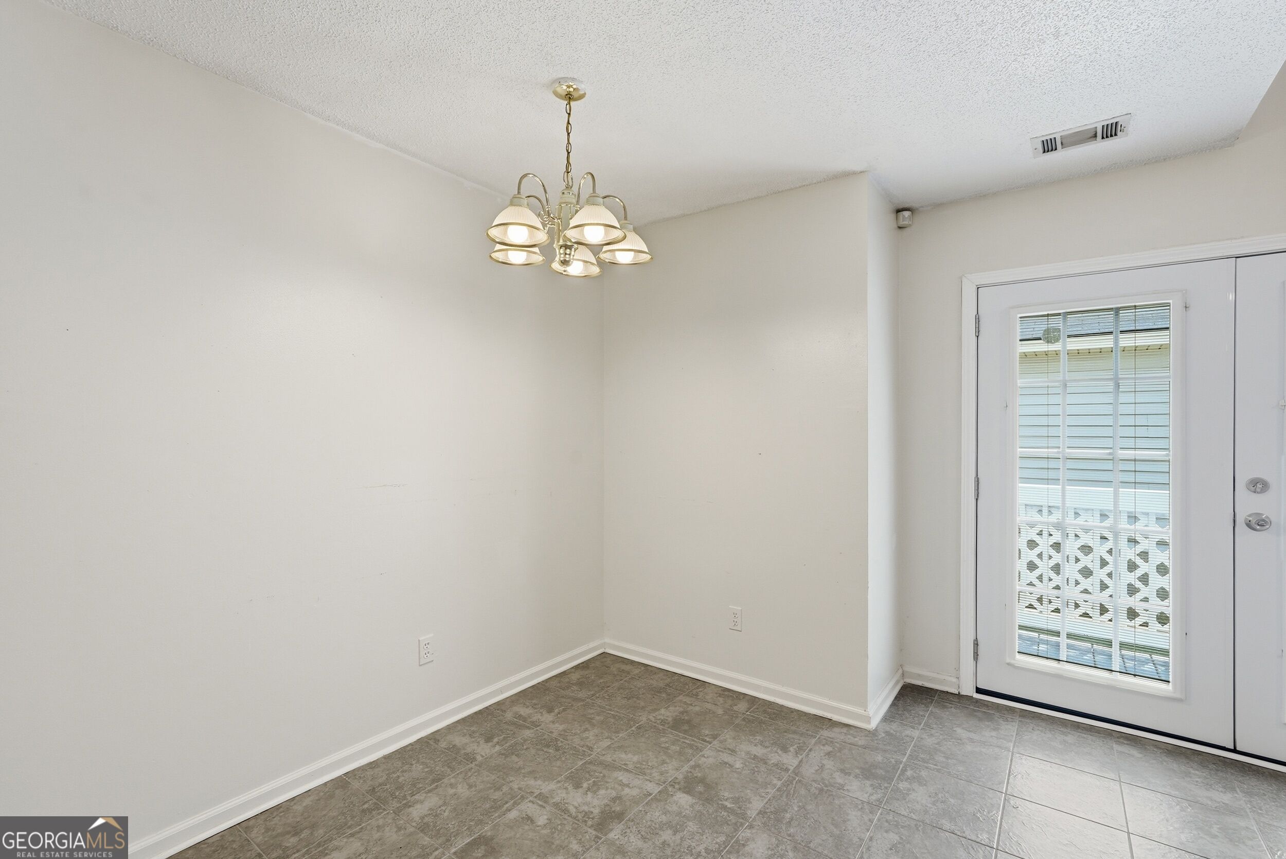 44 Leeward Drive Property Photo 12