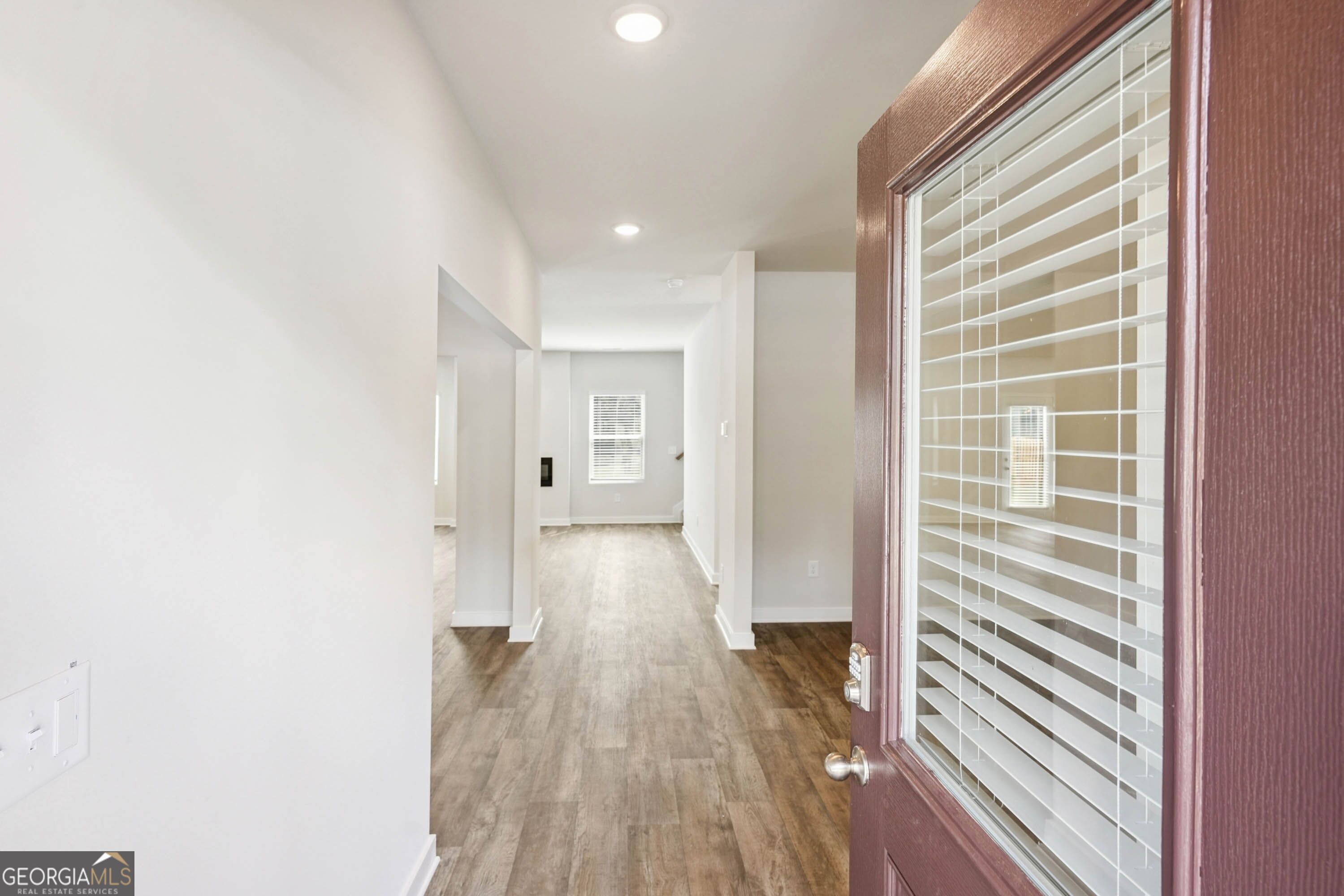 439 Orwell Drive Property Photo 2