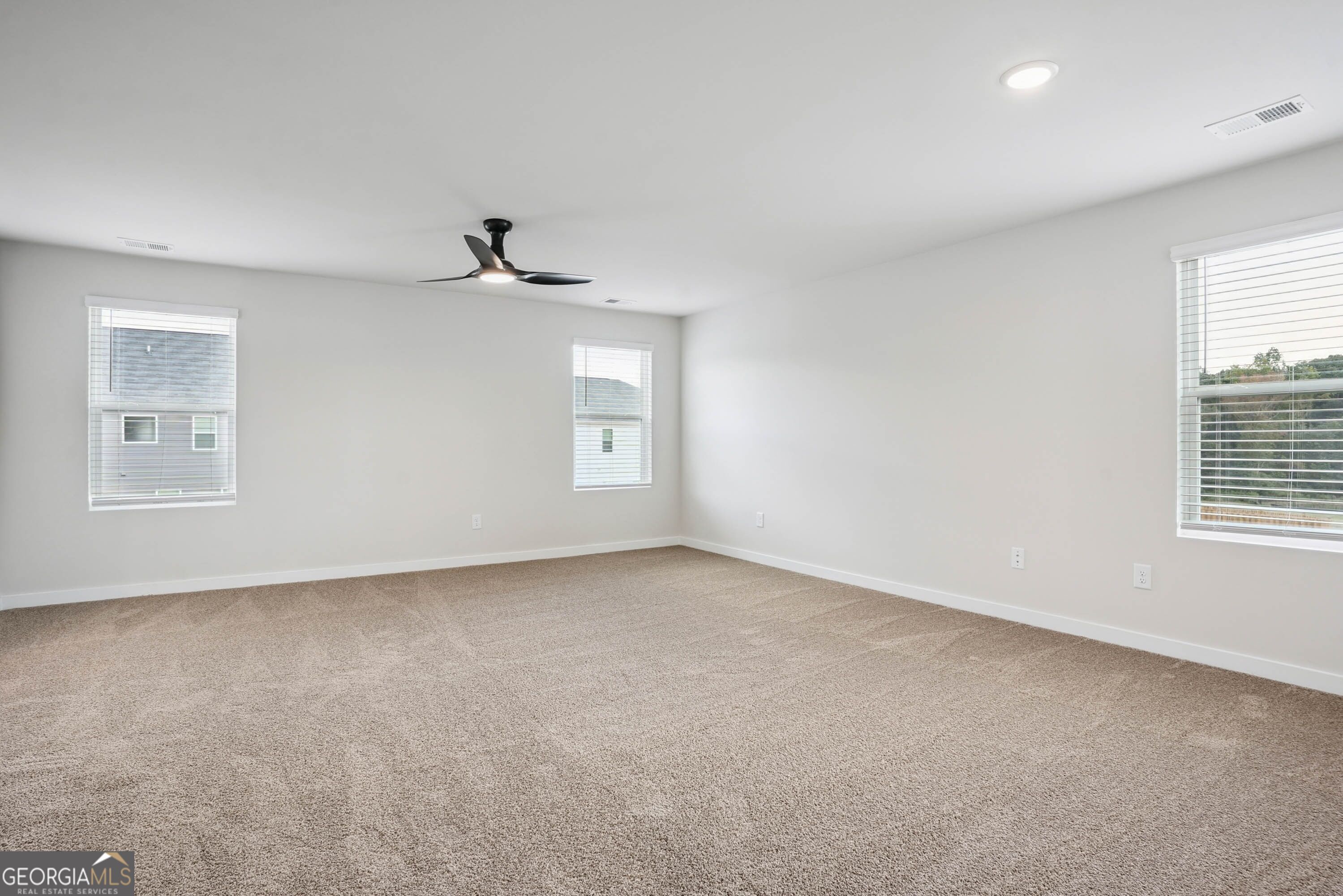 439 Orwell Drive Property Photo 11