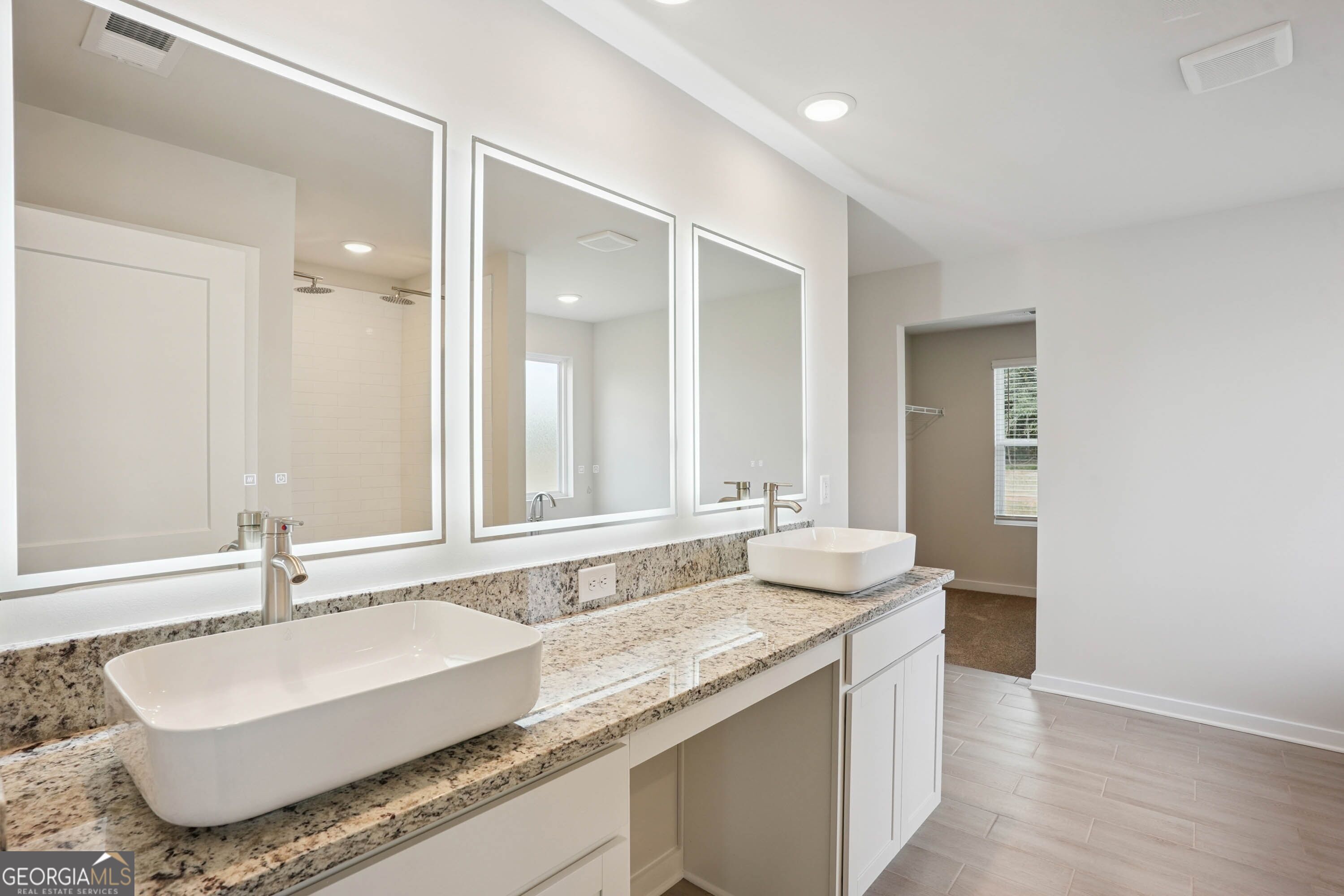 439 Orwell Drive Property Photo 15