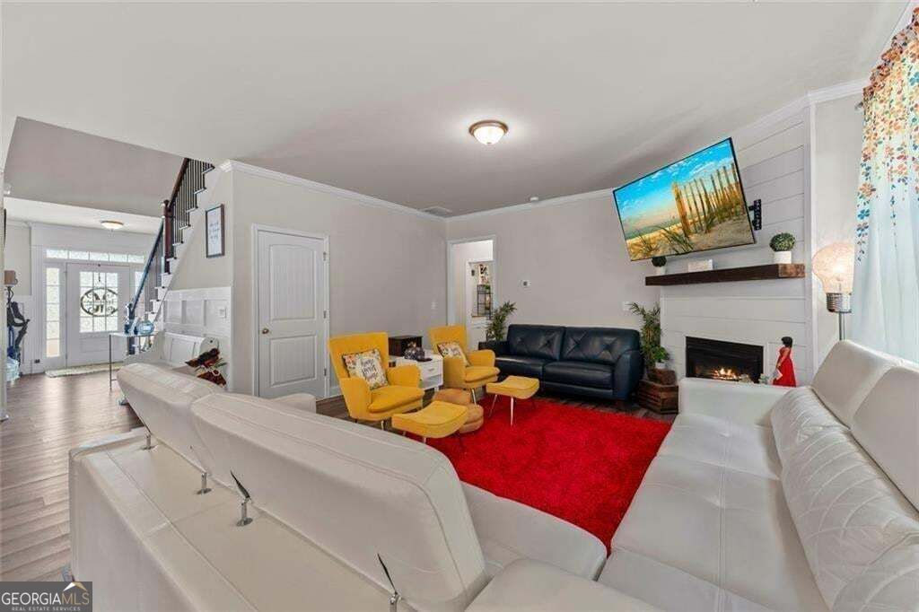 721 Autumn Meadow Drive Property Photo 12