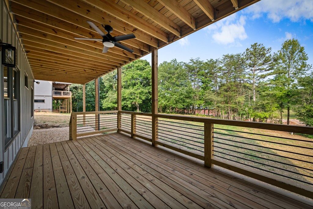 287 State Street Property Photo 18