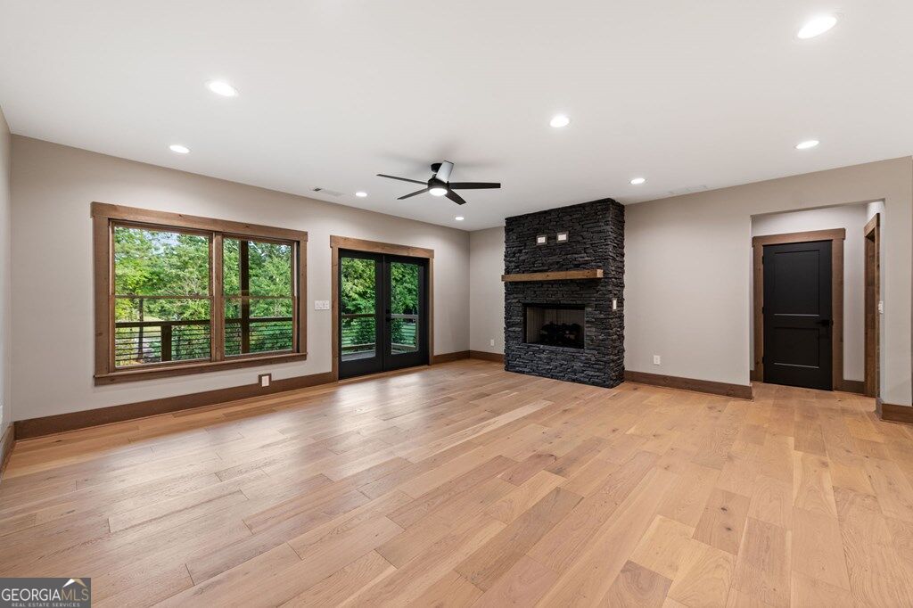 287 State Street Property Photo 51