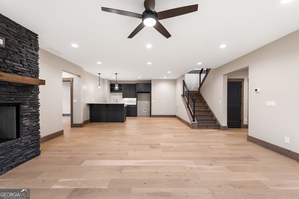 287 State Street Property Photo 60