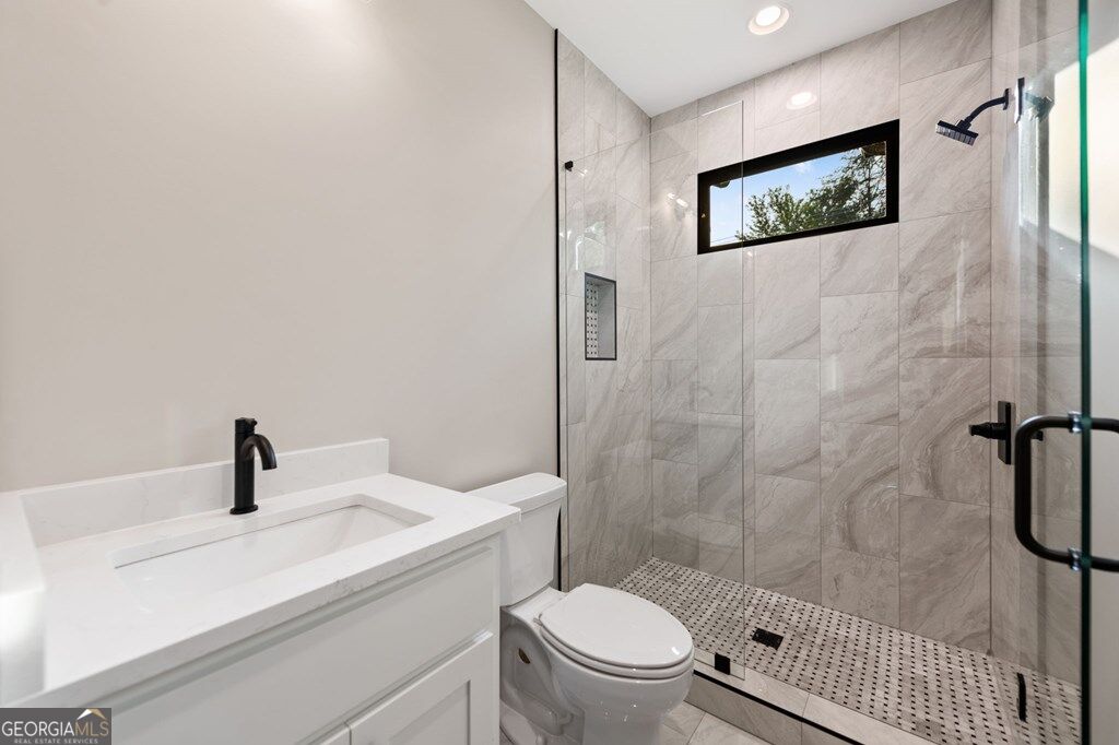287 State Street Property Photo 64