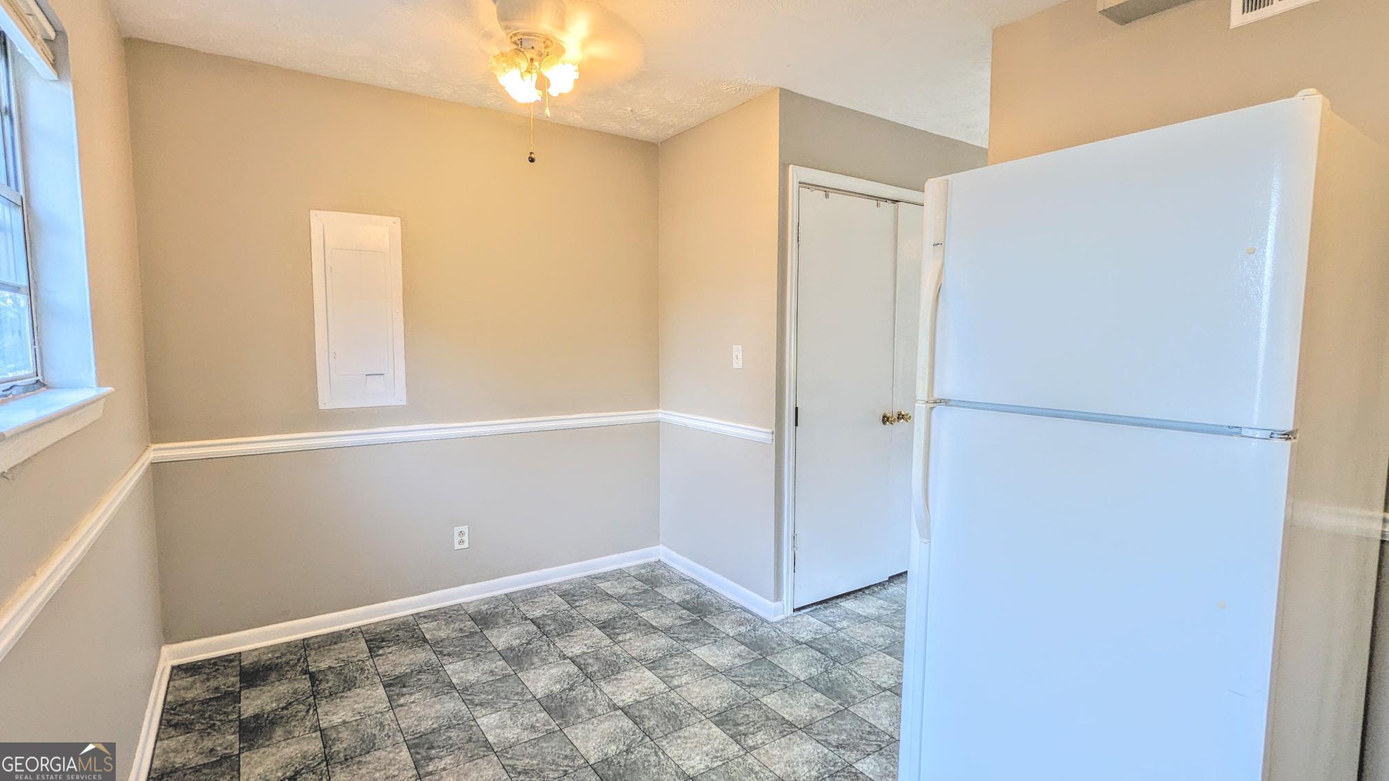 1235 Riverside Drive # F5 Property Photo 5