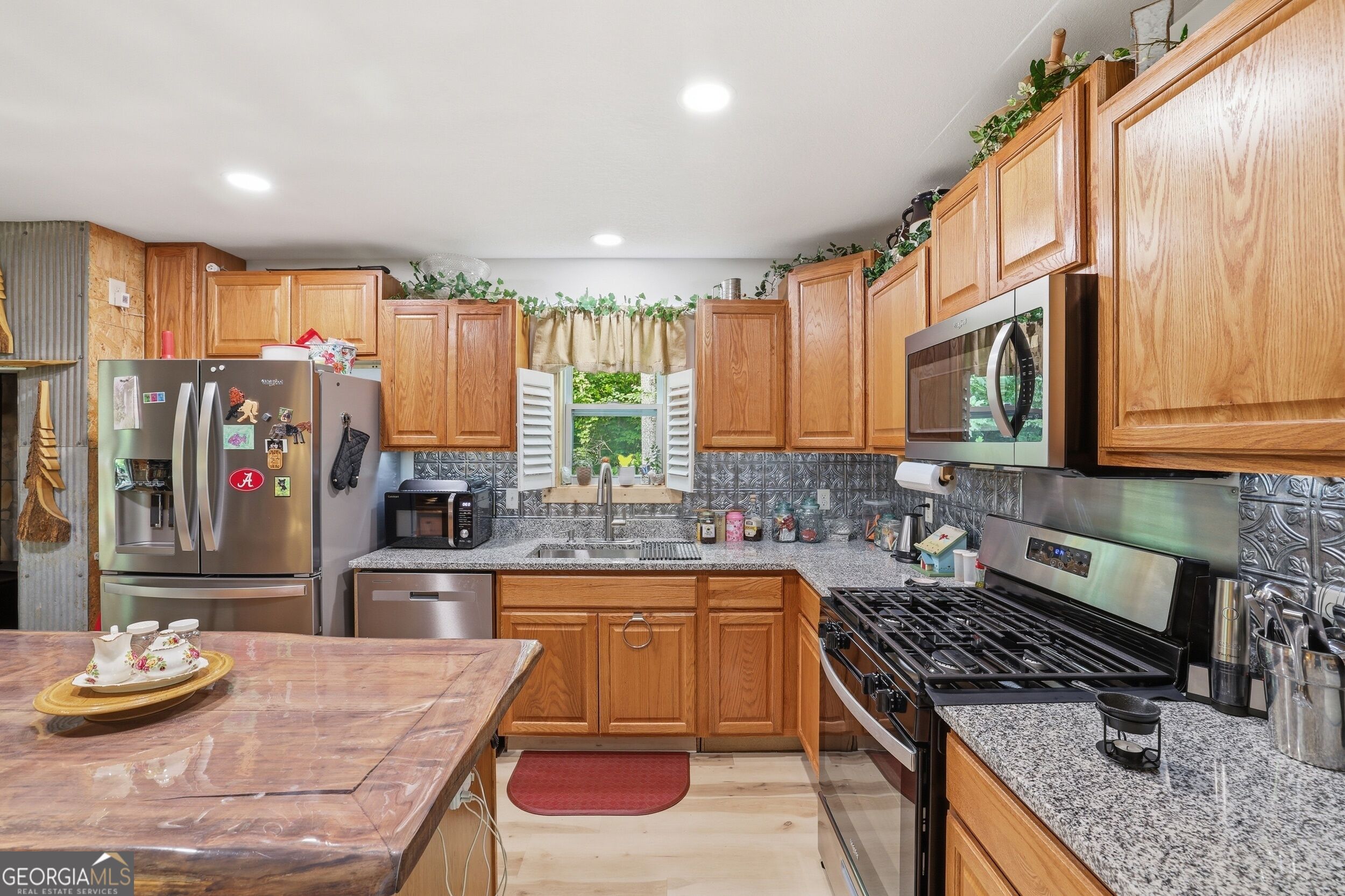 60 Cady Lane Property Photo 11