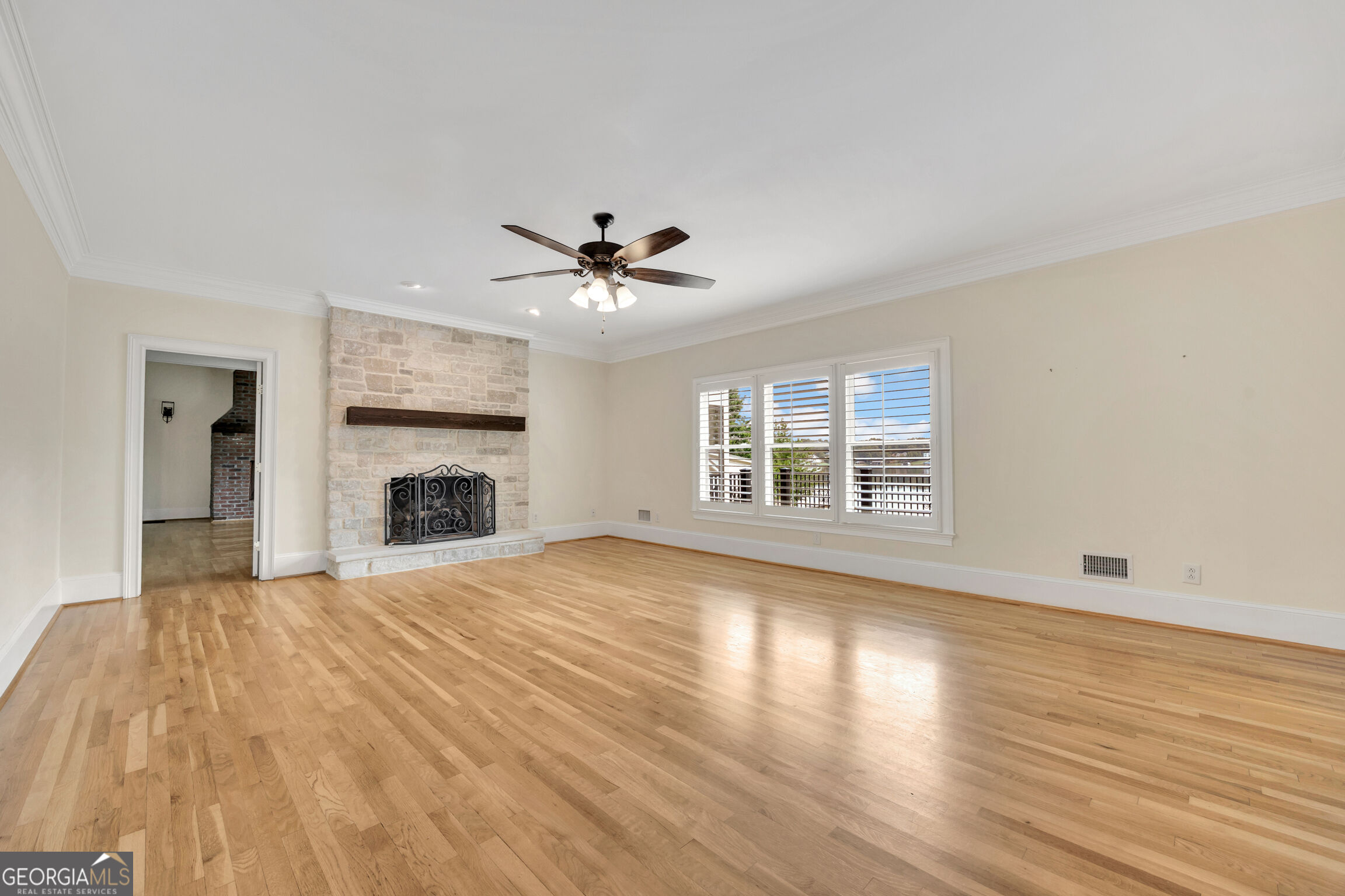 2880 Emerald Drive Property Photo 16